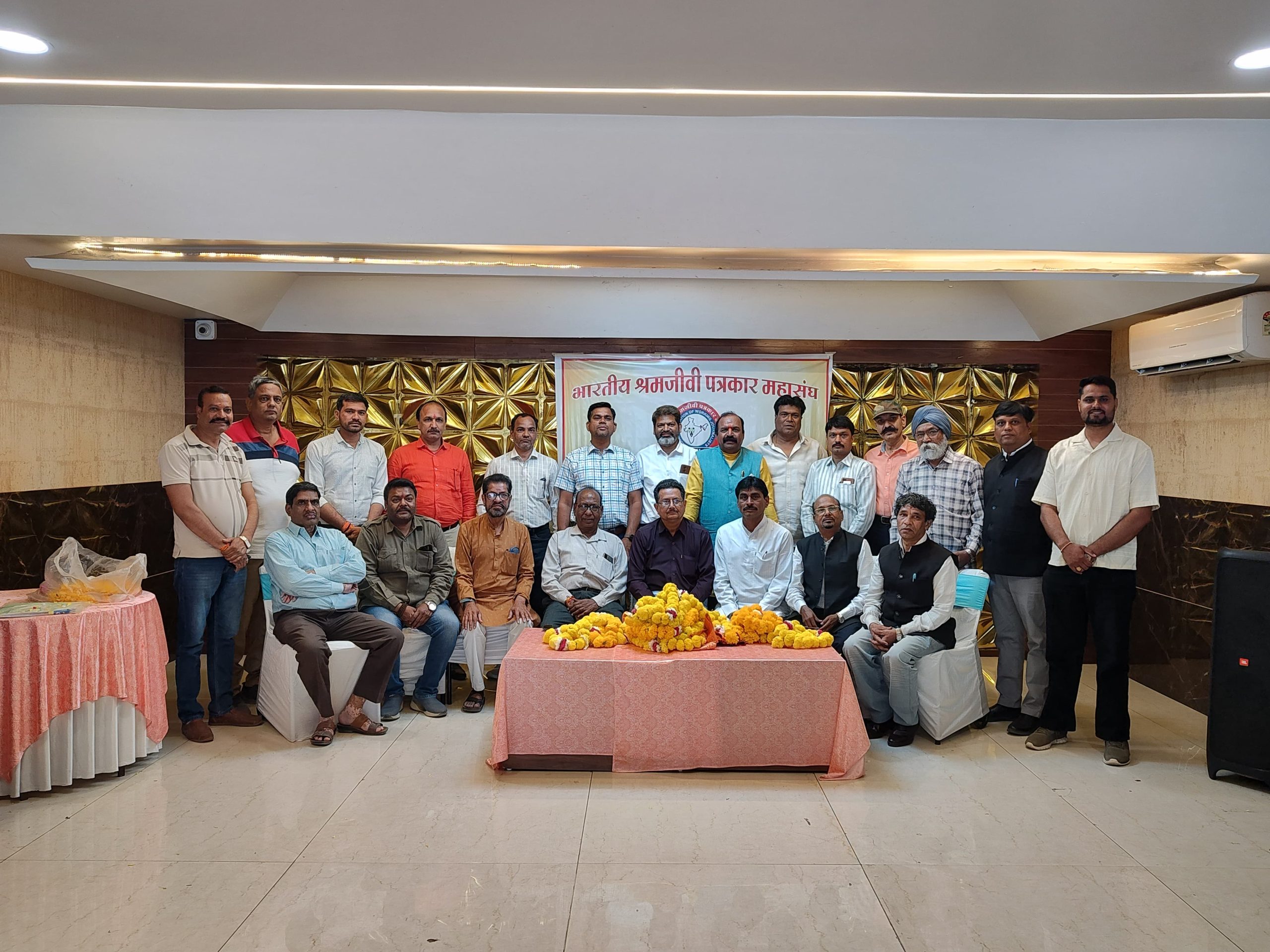 पत्रकारों का देश का पहला संगठन है IFWJ: उपेन्द्र 